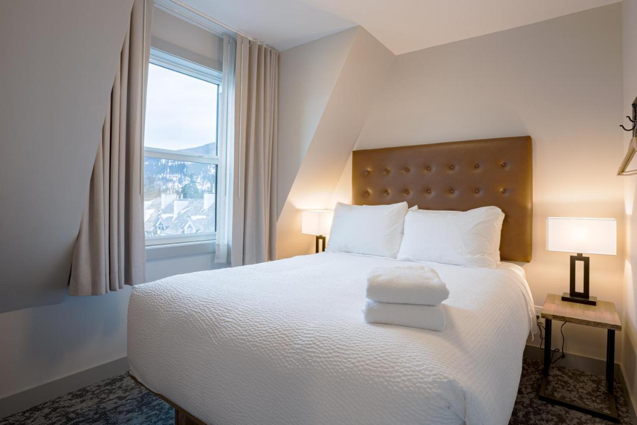 Basecamp Suites Banff Buitenkant foto