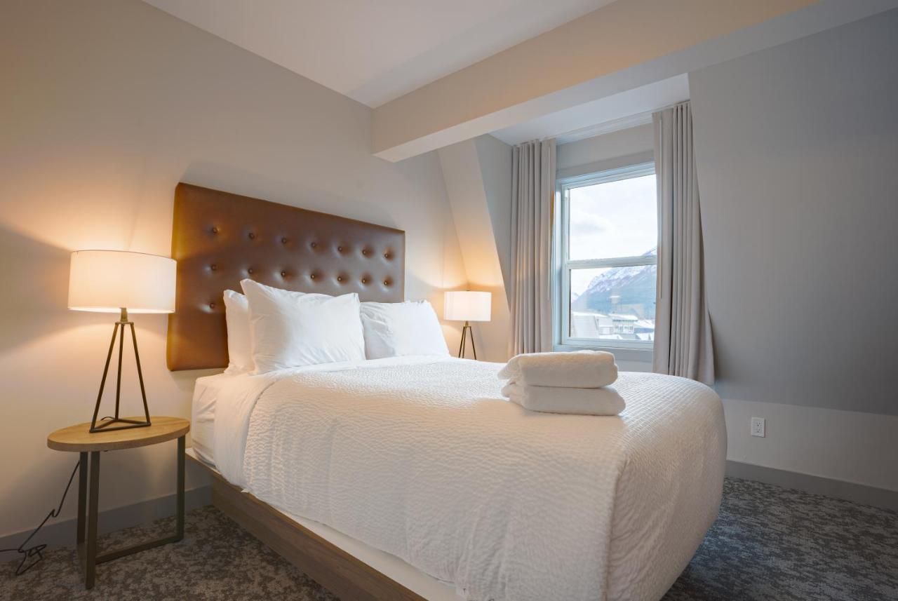 Basecamp Suites Banff Buitenkant foto